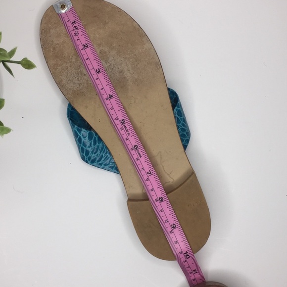 [Eliza B.] Leather Flip Flops/Sandals - Picture 8 of 8